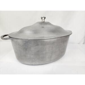Club Aluminum Ware 6 Qt Oval Roaster Dutch Oven w/ Lid Metal Knob No Coating